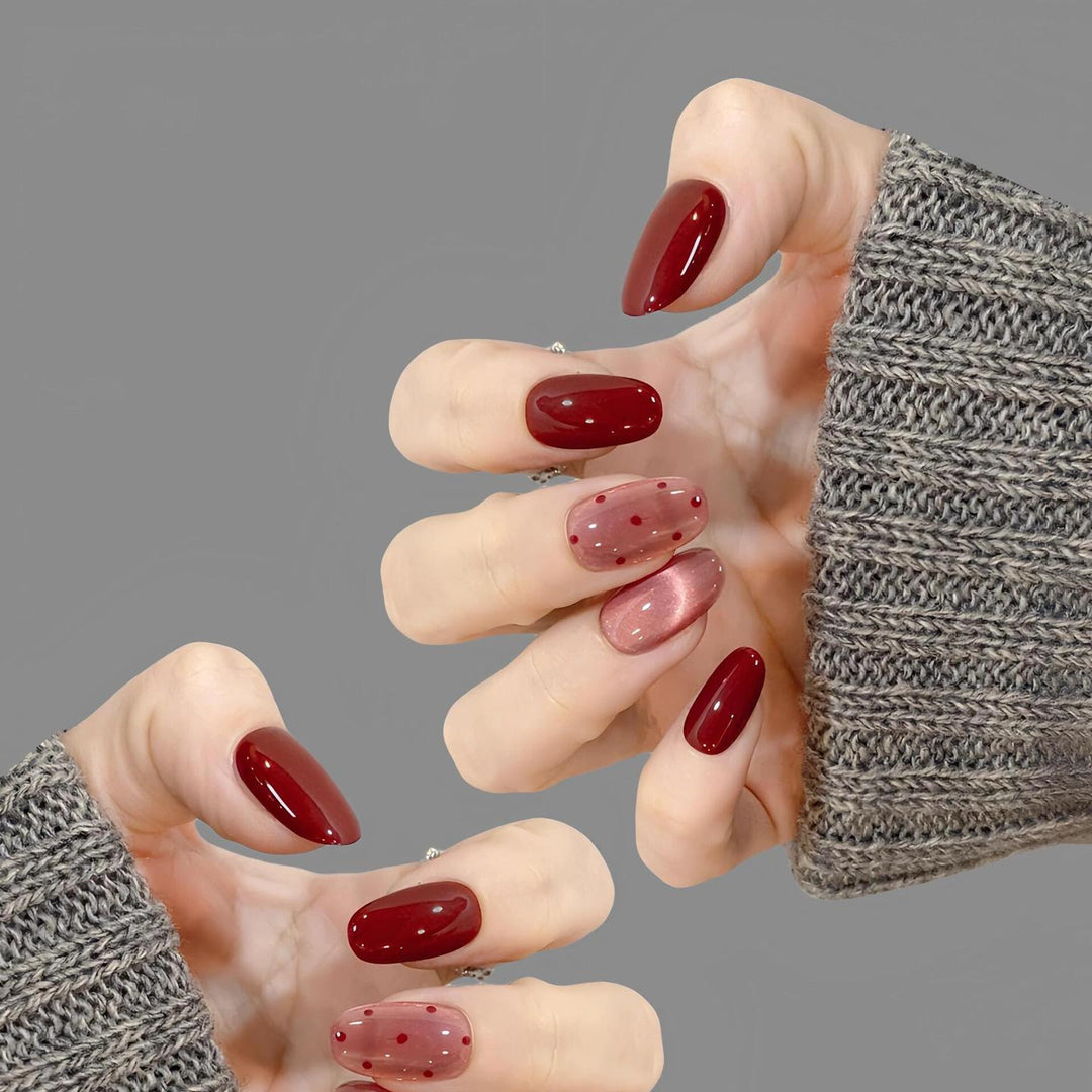 Artistic Press-On Nail Collection Stornfield