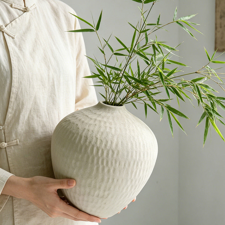Decorative ceramic vase Stornfield