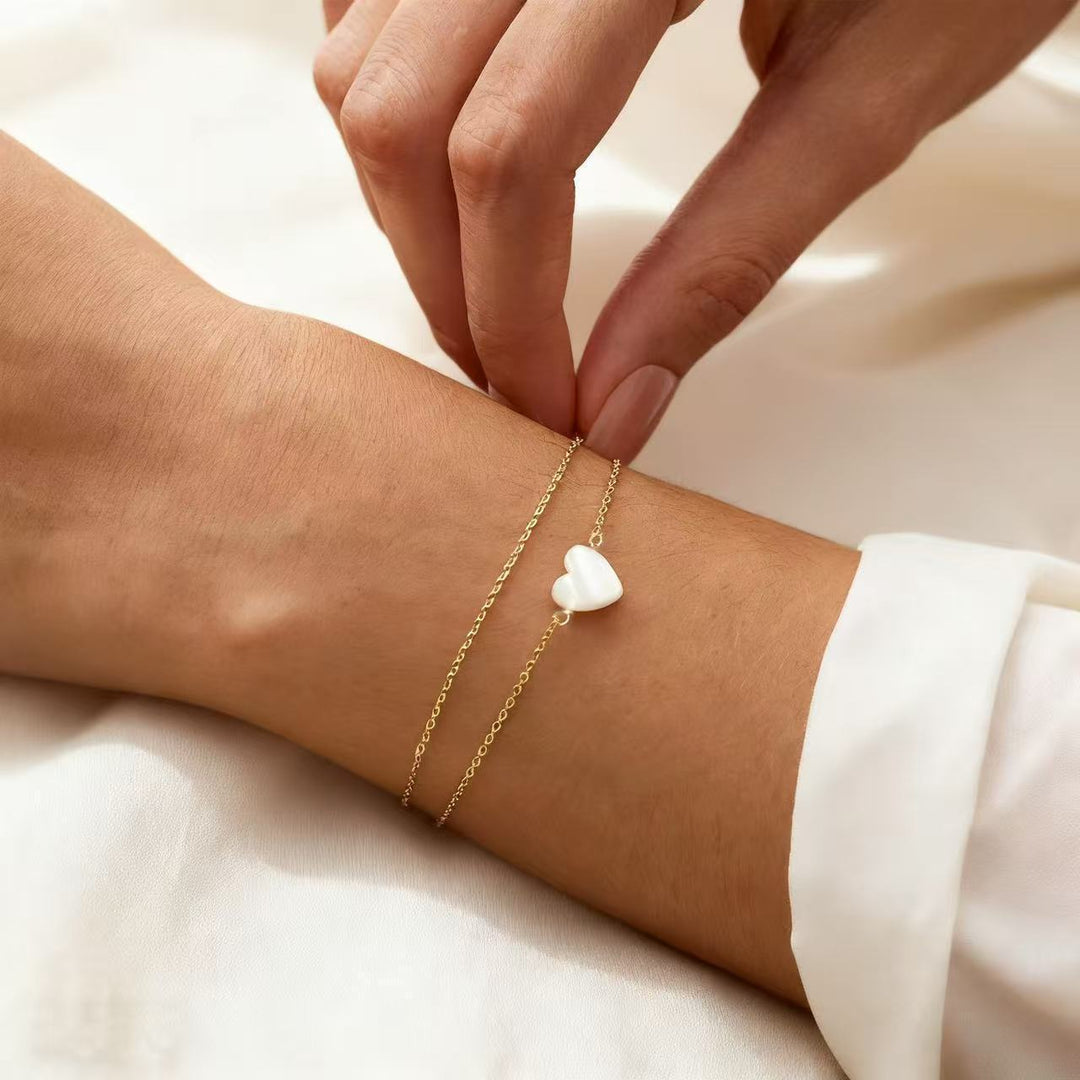 Elegant Heart Charm Bracelet Stornfield