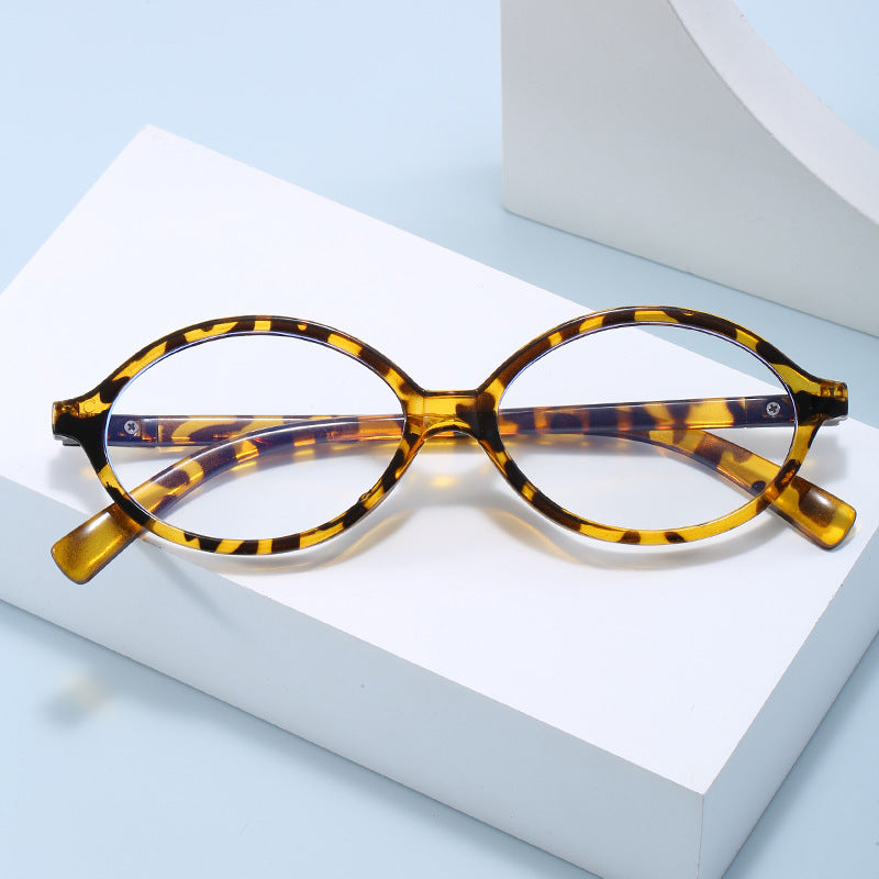 Ladies fashionable eyewear frames in oval design Stornfield