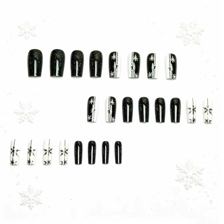 Elegant Winter Snowflake Nail Art Stornfield