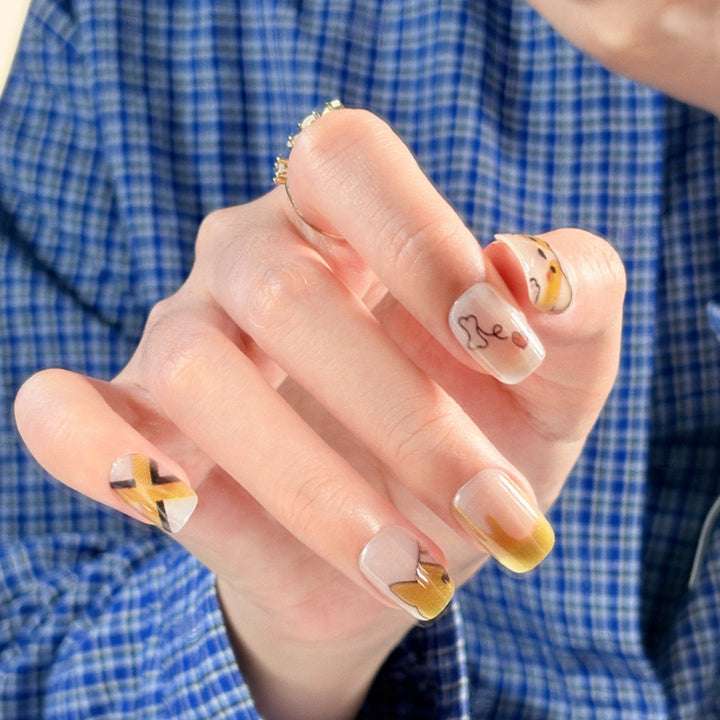 Artistic Floral and Minimalist Press-On Nails Stornfield