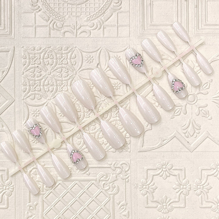 Glamorous Press-On Nail Art Set Stornfield