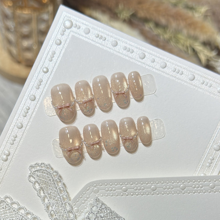 Press-On Nail Art Set with Elegant Bow Accents Stornfield
