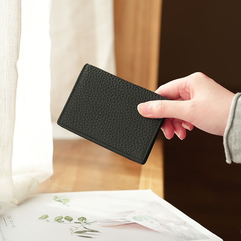 Luxurious Textured Leather Card Holder