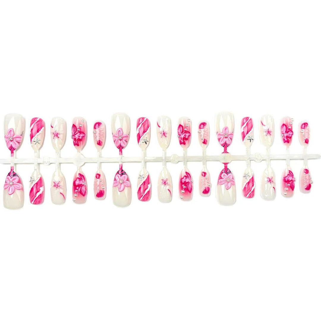 Artistic Press-On Nail Art Set with Floral Accents 1790746131