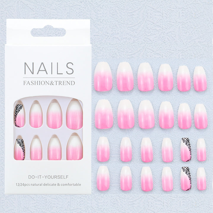 Artistic Graphic Press-On Nail Set Stornfield