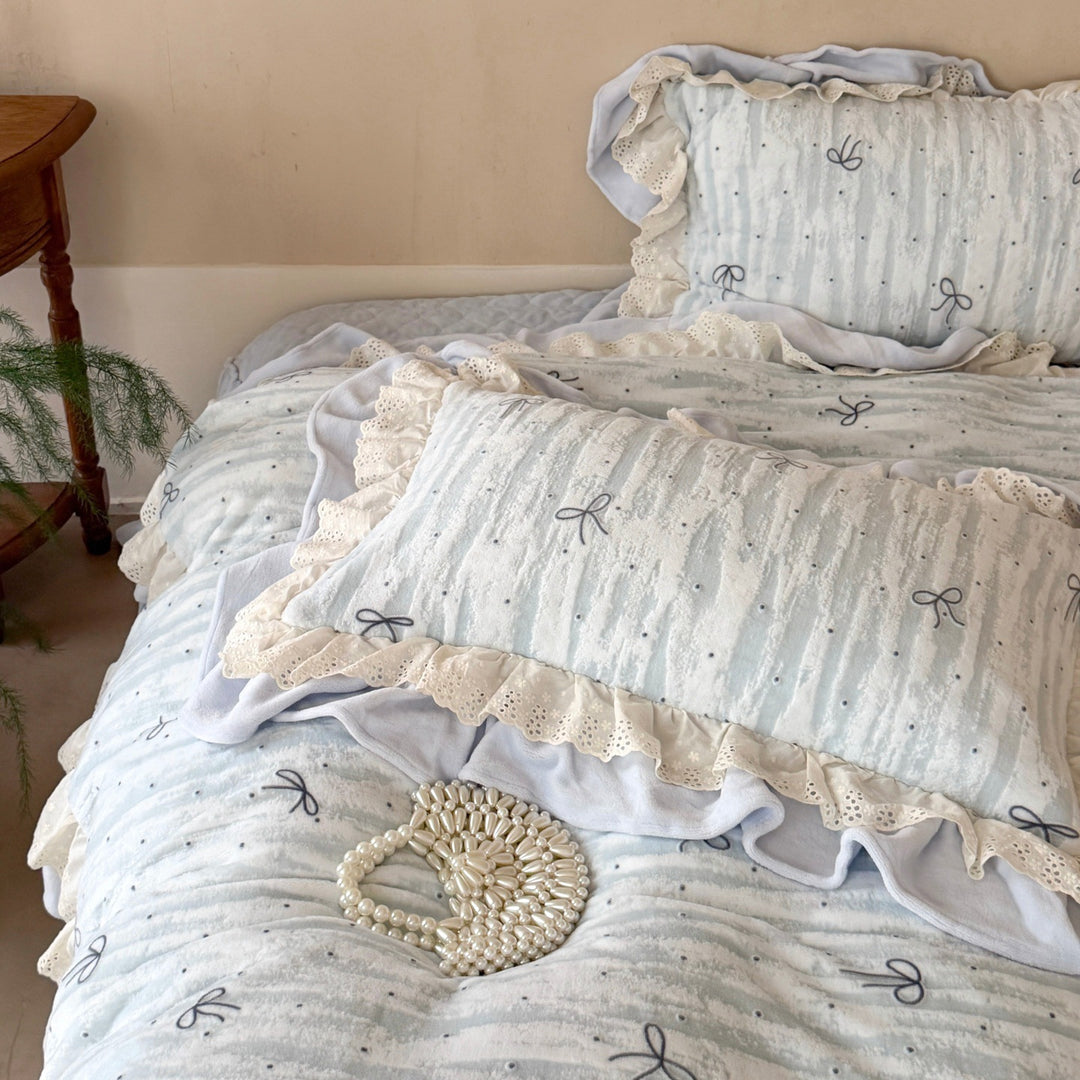 Ruffled Eyelet Lace Embroidered Cotton Duvet Cover Set