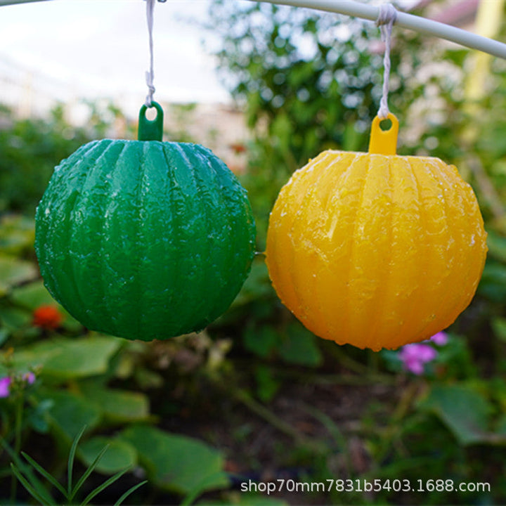 Hanging adhesive wasp trap sphere for outdoor garden pest control Stornfield