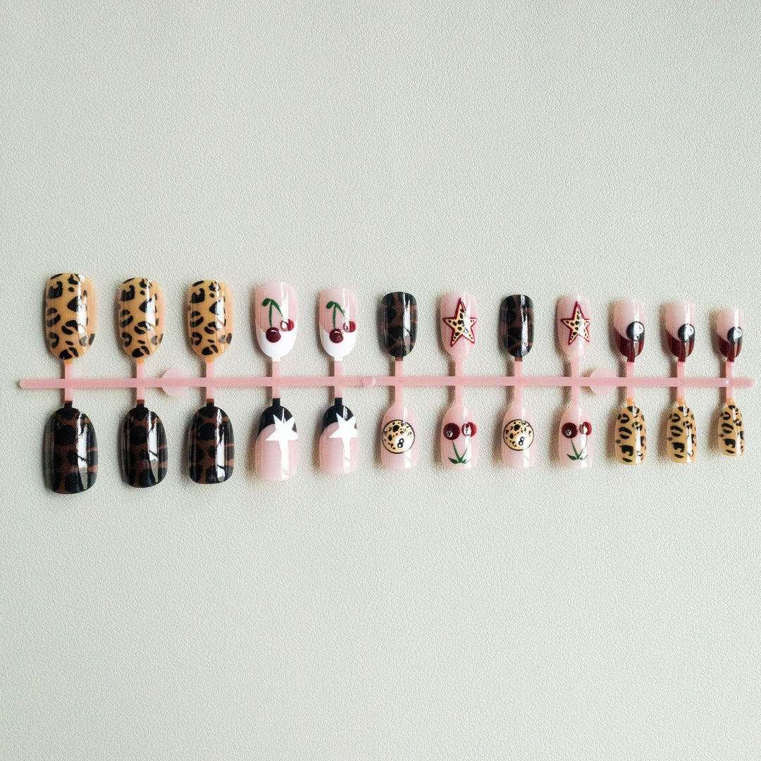 Artistic Themed Nail Art Design Kit