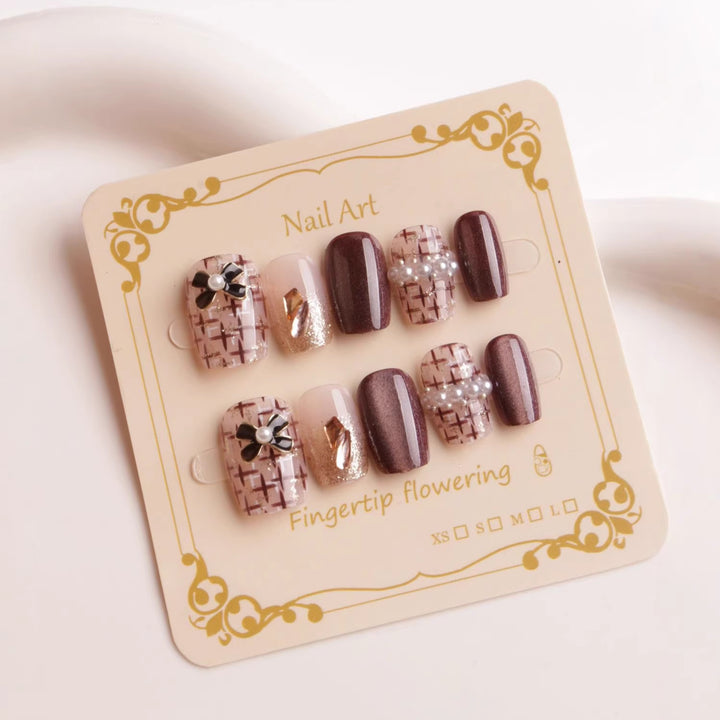 Decorative Floral Press-On Nail Art Stornfield