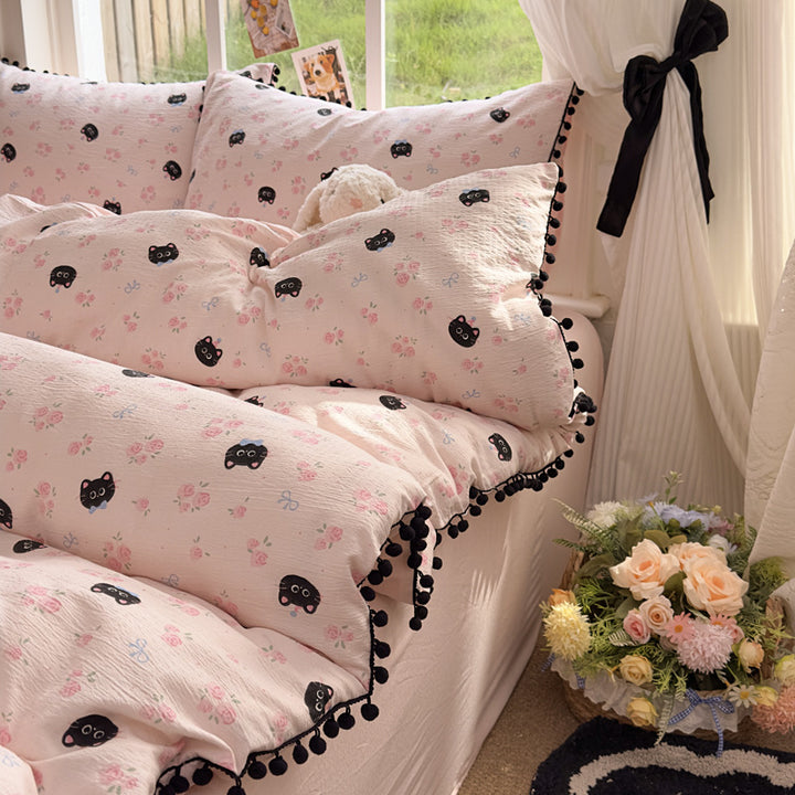 Lightweight Textured Cotton Cartoon Duvet Cover Set with Pom-Pom Trim