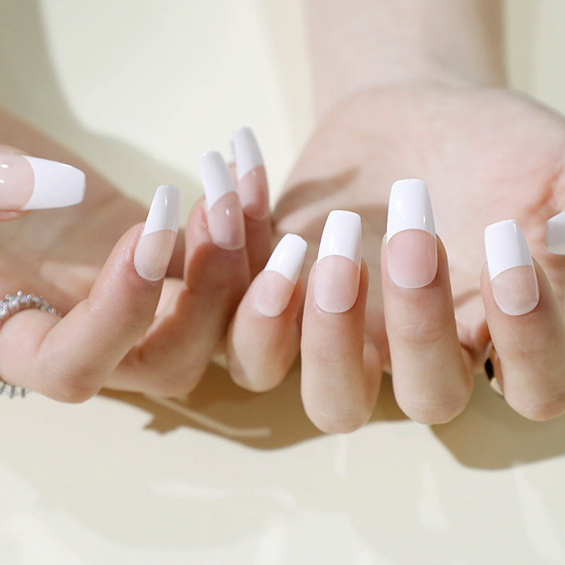 Artful nail extensions with an elegant leaf pattern Stornfield