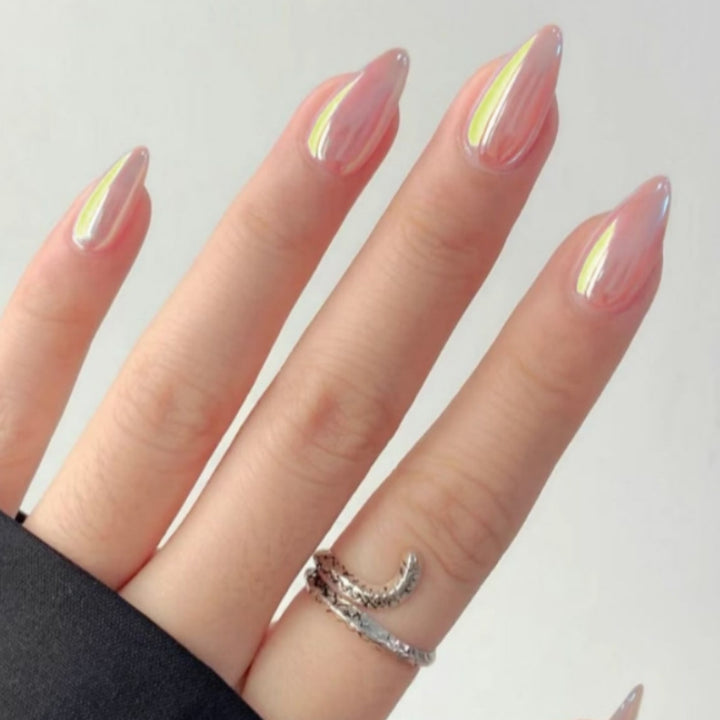 Iridescent Press-On Nail Set Stornfield