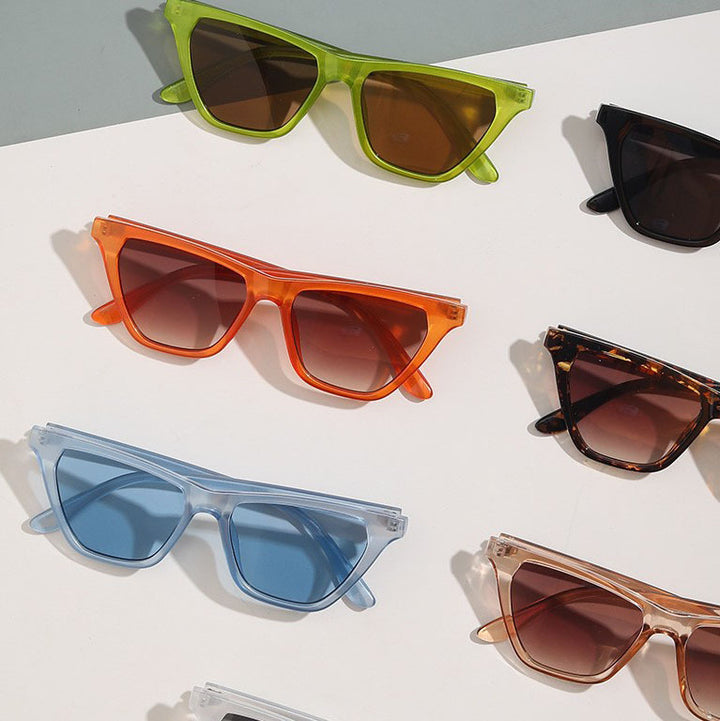Women Cat-Eye Sunglasses with modern, translucent frame Stornfield