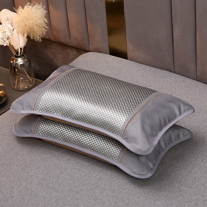 Elegant pillowcase set in jacquard look with embroidered border and satin trim