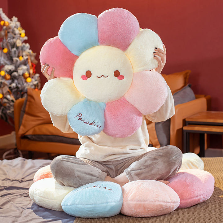 Plush cushion in flower shape Stornfield