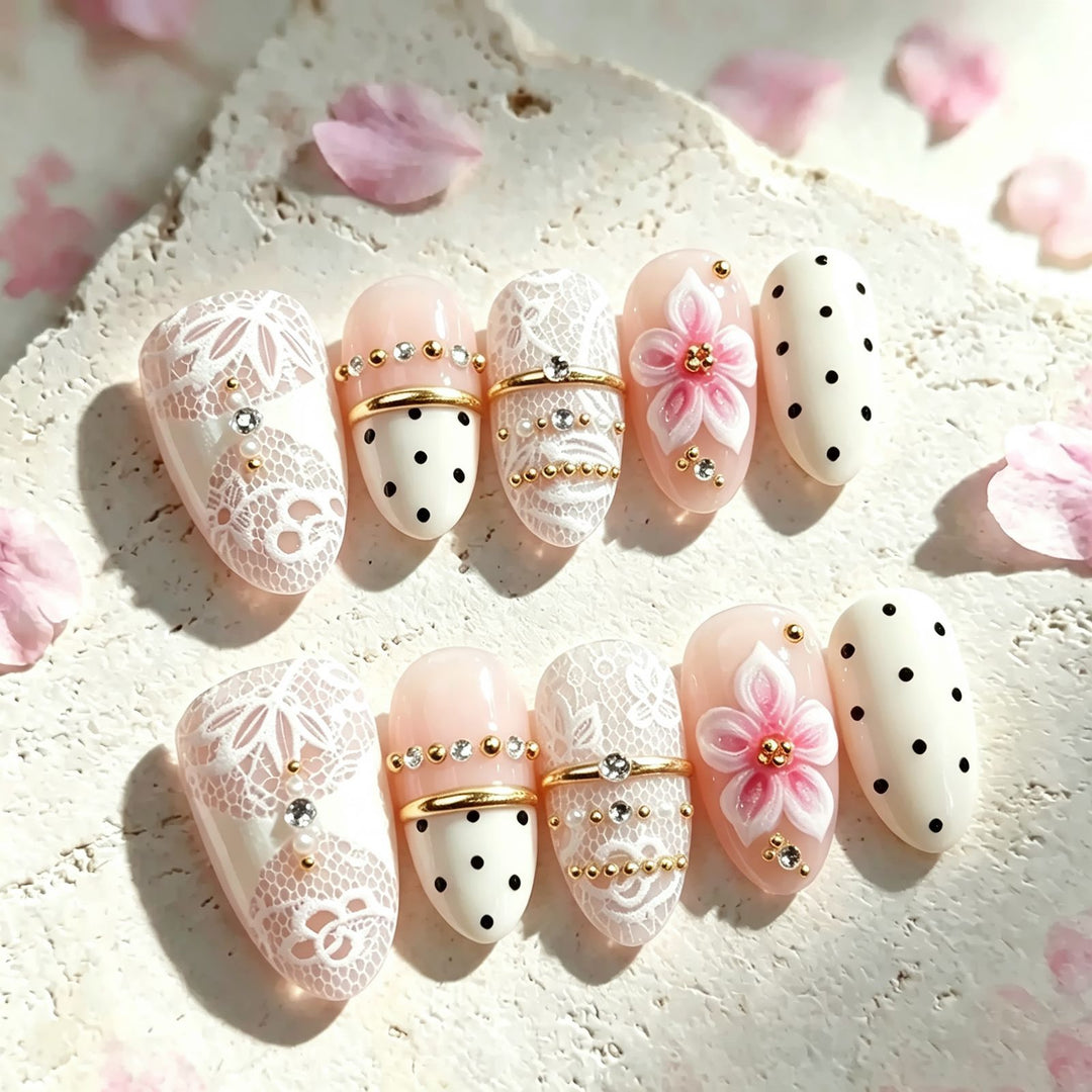Elegant Lace Press-On Nail Set Stornfield