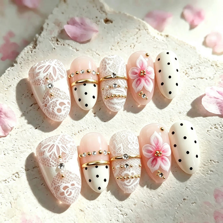Elegant Lace Press-On Nail Set Stornfield