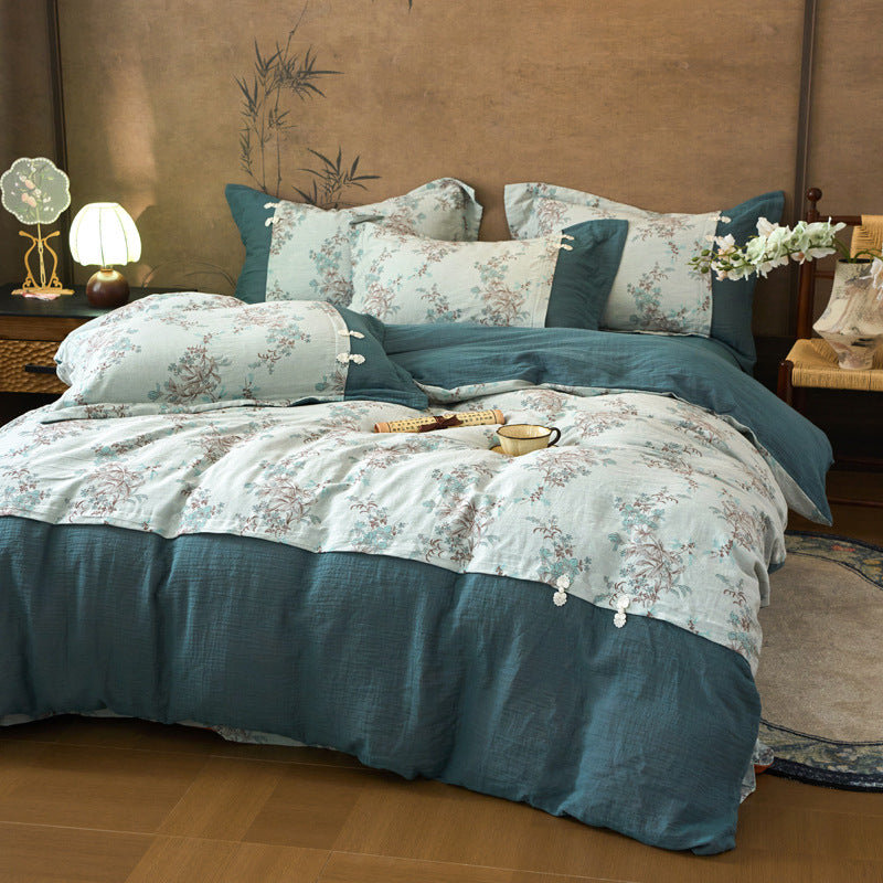 Romantic cotton-linen reversible bedding set with floral print and decorative cords