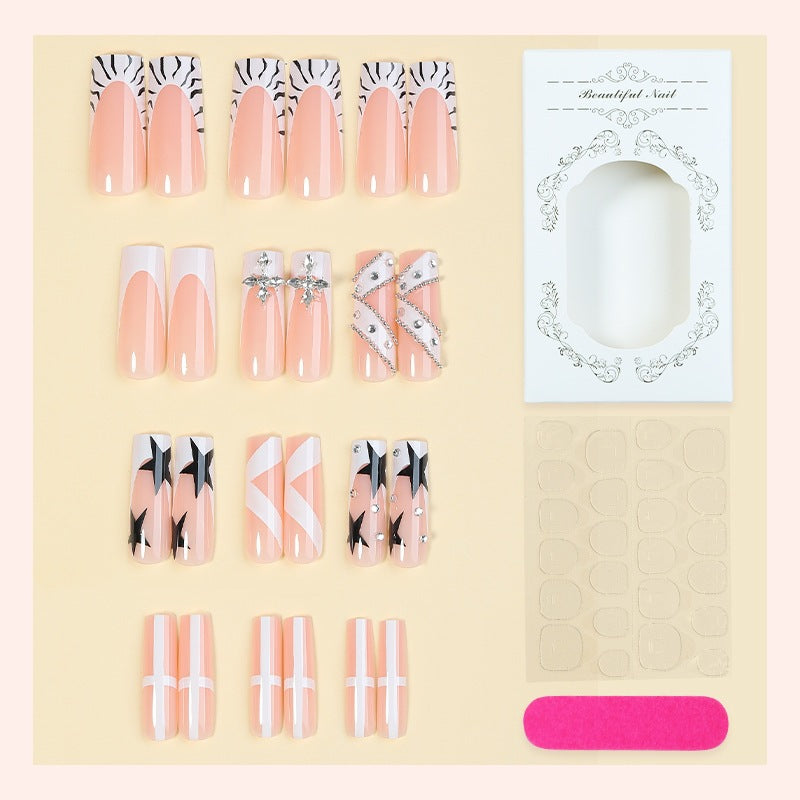 Nail art set with floral and modern designs Stornfield