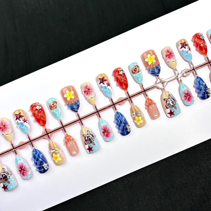 Elegant Polka Dot and Lace Press-On Nail Set