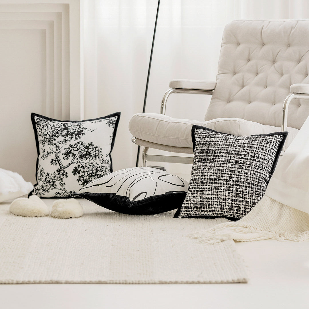 Cuddle decorative pillow