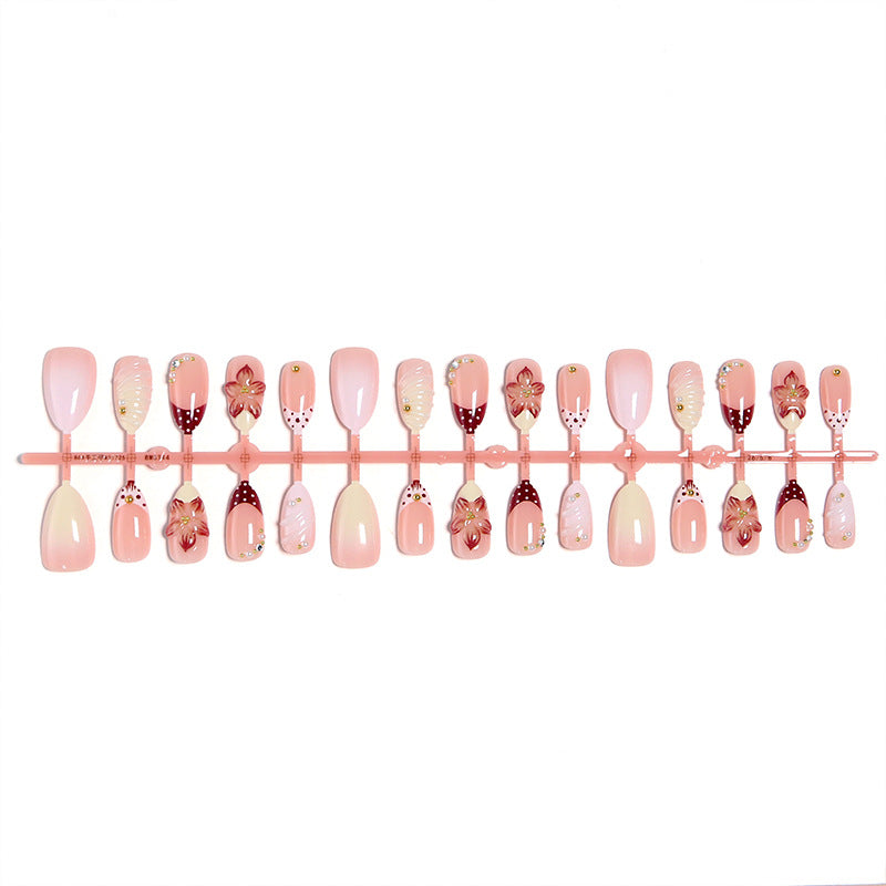 Elegant artificial nails set with floral accents Stornfield