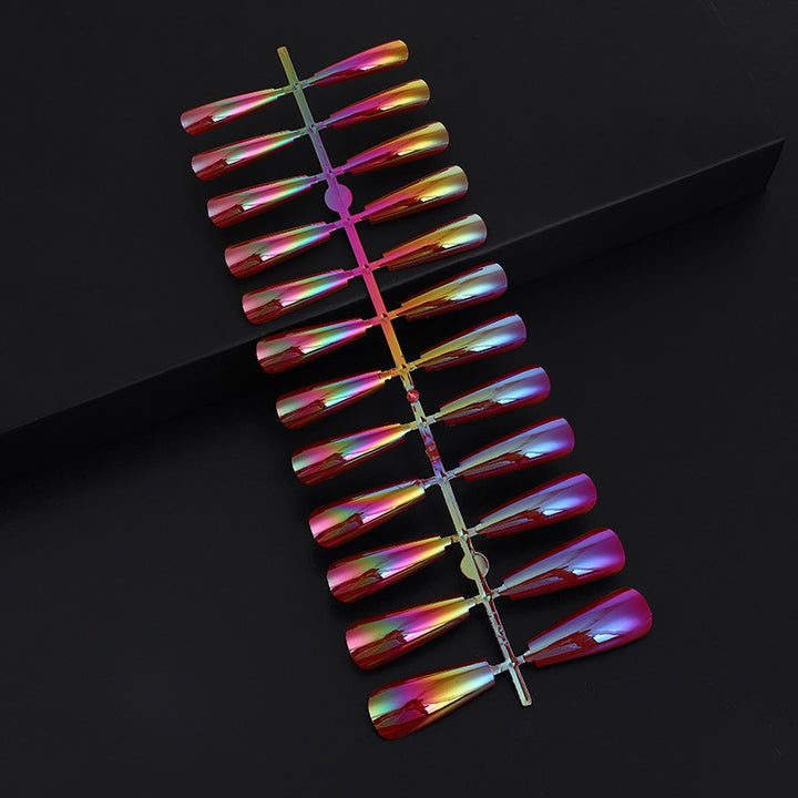 Artifical nails in modern holographic design Stornfield