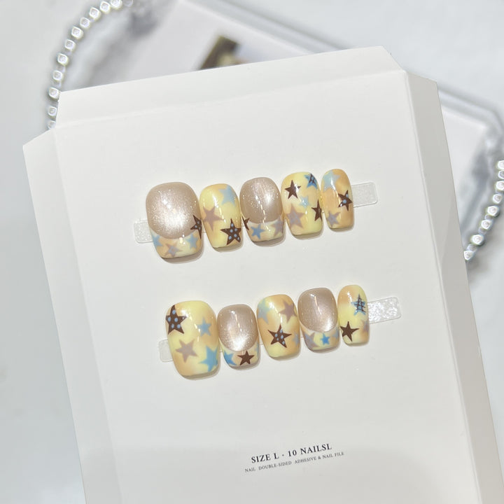 Artistic Star-Patterned Press-On Nails