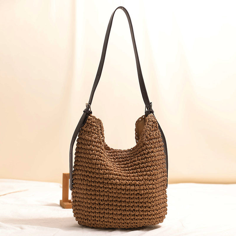 Casual handbag with wide shoulder strap Stornfield