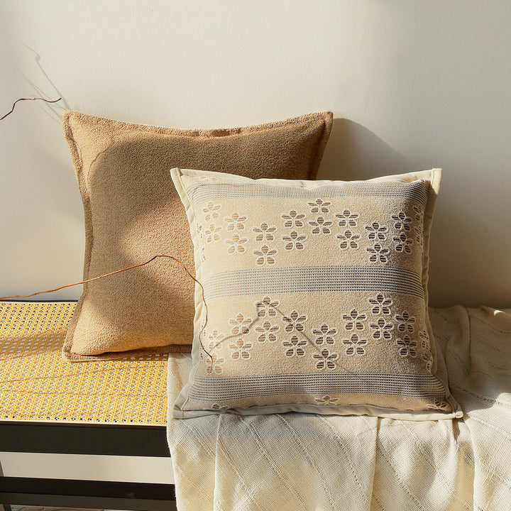 Designer cushions with abstract pattern