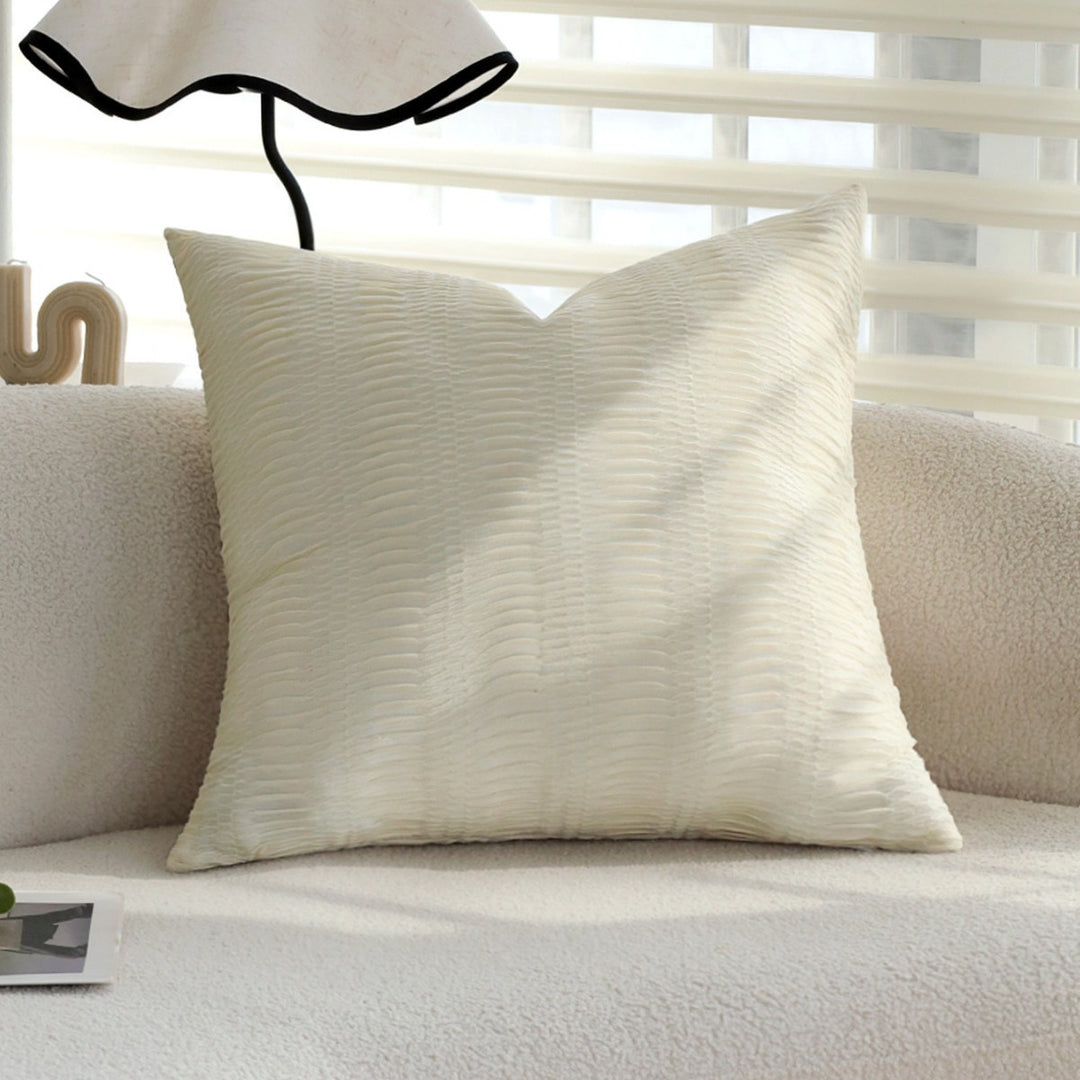 Structured lounge cushions