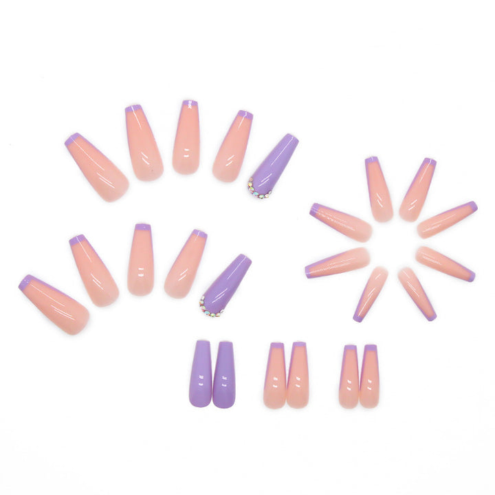 Artificial nail set with elegant and sparkling design Stornfield