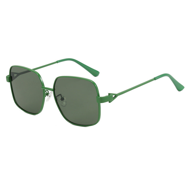 Women's square sunglasses with fashionable and sturdy frame Stornfield