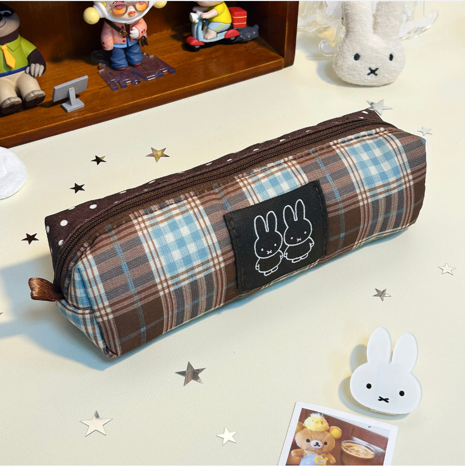 Stylish Plaid Pencil Pouch