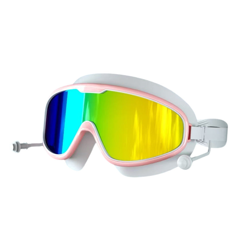 Diving mask with field of vision optimization and anti-fog technology Stornfield