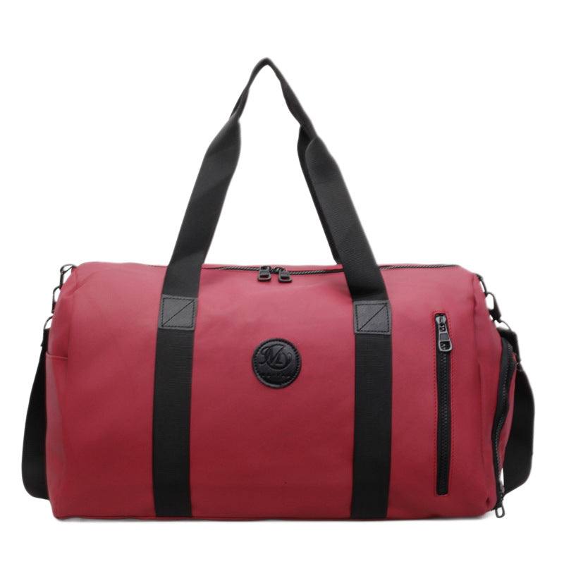 Sporty travel bag with reinforced zipper and side pocket Stornfield