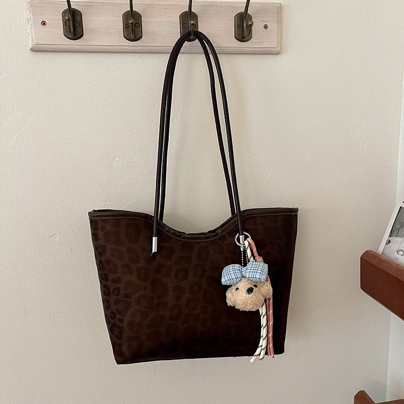 Stylish and Versatile Tote Bag