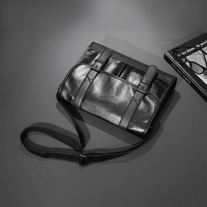 Elegant Shoulder Bag in Classic Modern Style Stornfield