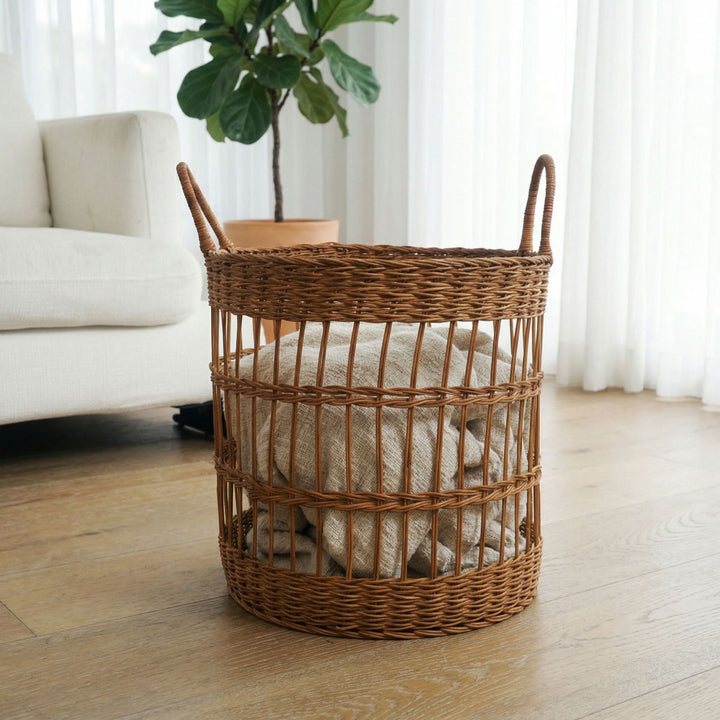 Handcrafted laundry basket made from natural rattan Stornfield