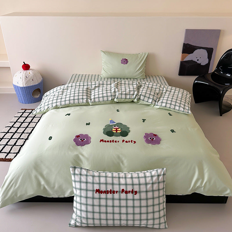Embroidered Cotton Sateen Duvet Cover Set with Appliqué Bunnies and Polka Dot Pillowcases