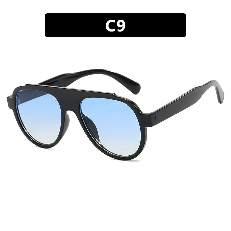 Women's stylish black sunglasses in modern design Stornfield