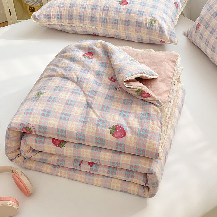 Ladies comfort duvet with delicate floral pattern and high-quality filling Stornfield