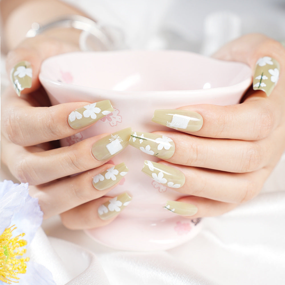 Artistic Floral Press-On Nail Art Stornfield