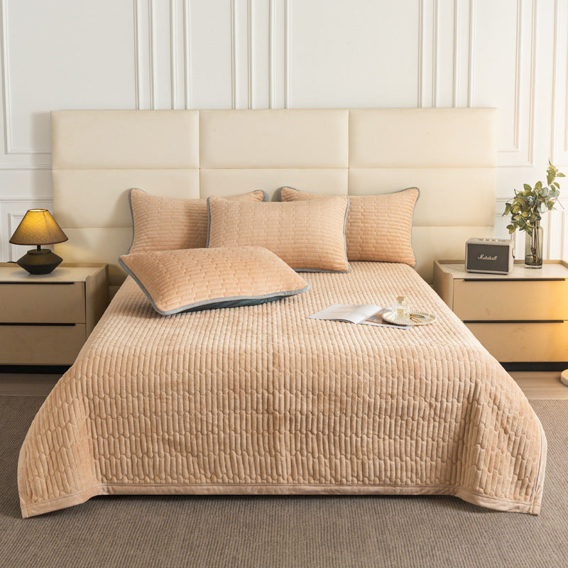 Playful Cartoon-Themed Bedspread Set