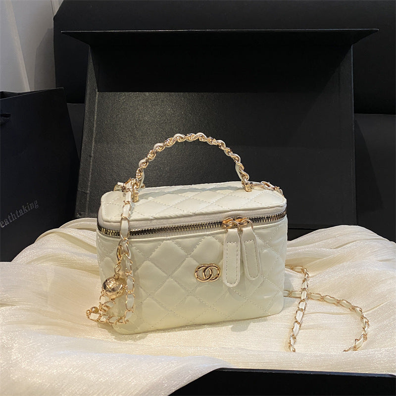 Quilted Fashion Handbag