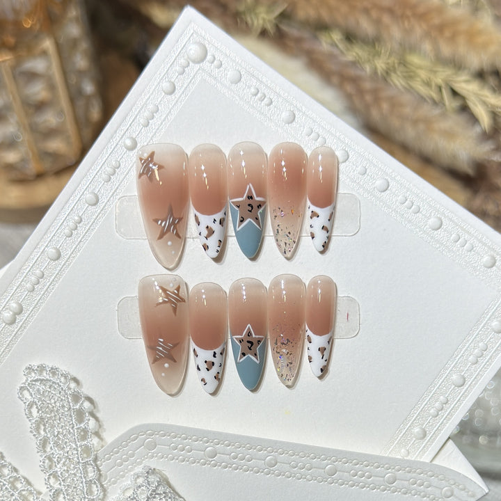 Elegant Stiletto Press-On Nail Set with Artistic Accents Stornfield