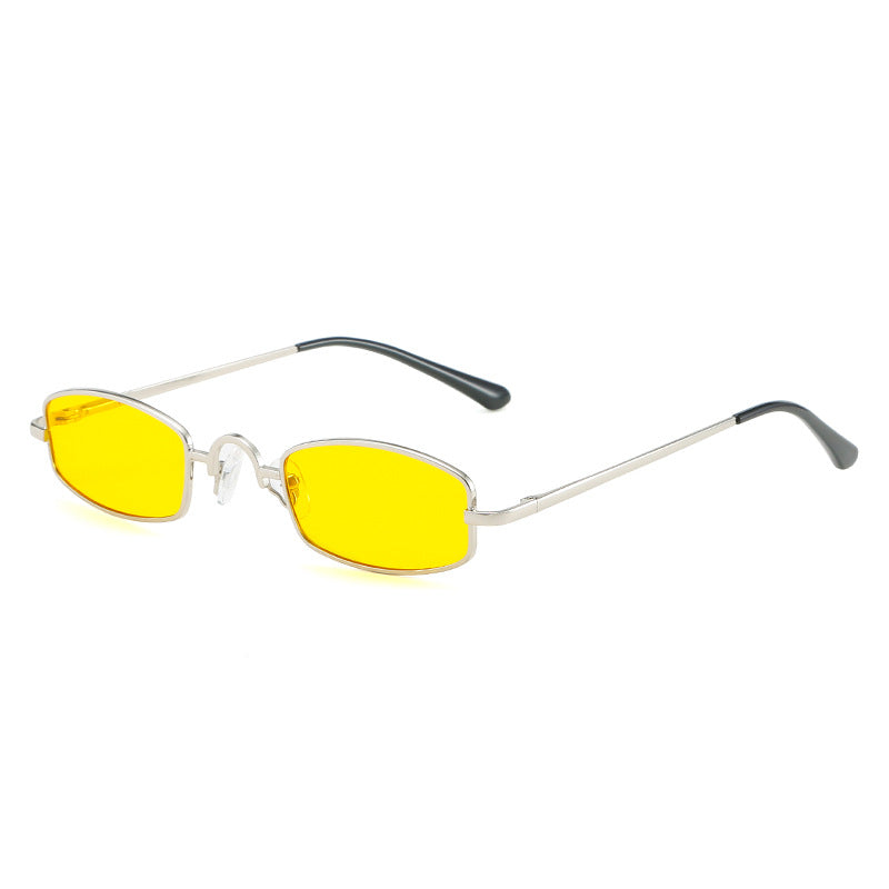 Women's fashionable sunglasses in futuristic design Stornfield
