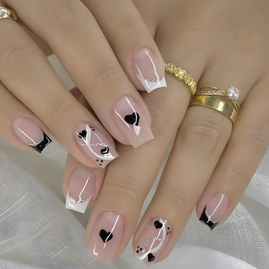 Luxurious Nail Design Set Stornfield